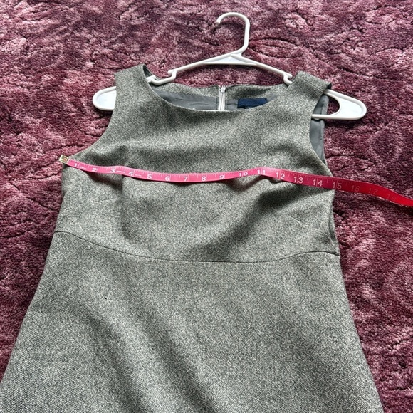 Vintage J Crew Wool Fully Lined Gray Sleeveless Sheath Column Dress size 2 - Picture 7 of 8